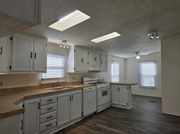 1987 Windsor Classic Manufactured Home