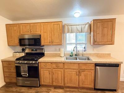 Photo 4 of 32 of home located at 8122 W. Flamingo Rd Las Vegas, NV 89147