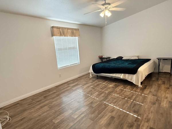 2011 CAVCO INDUSTRIES INC CAVCO Manufactured Home