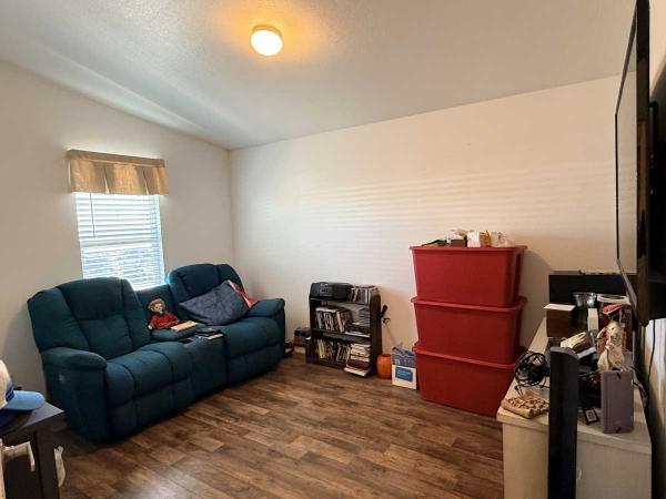 2011 CAVCO INDUSTRIES INC CAVCO Manufactured Home