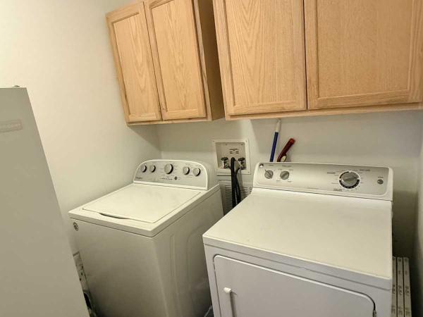 2011 CAVCO INDUSTRIES INC CAVCO Manufactured Home