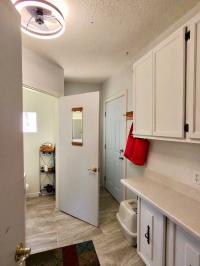 1994 Kensington Park Model Mobile Home