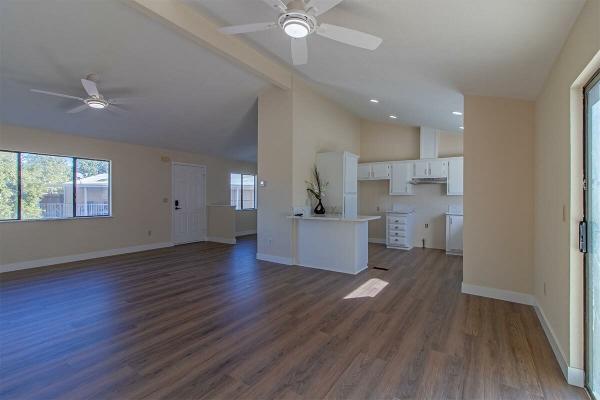 1989 Golden West Manufactured Home