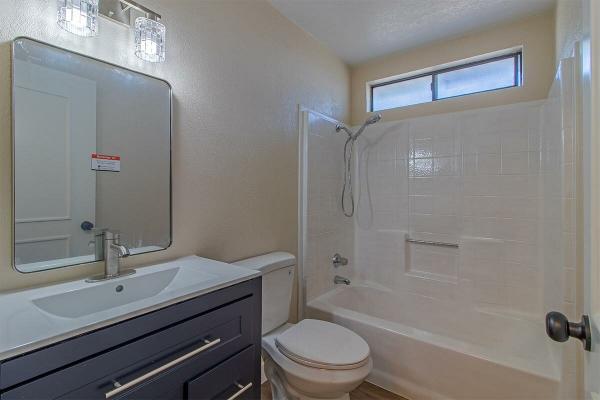 1989 Golden West Manufactured Home