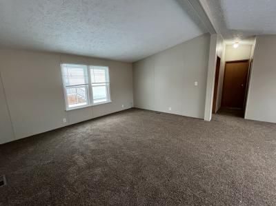 Photo 4 of 13 of home located at 5056 Jessop Ct Sterling Heights, MI 48310