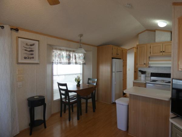 1999 CAVCO Mobile Home