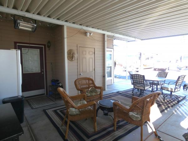 2005 CAVCO Mobile Home