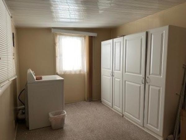 1967 NEWMO Manufactured Home