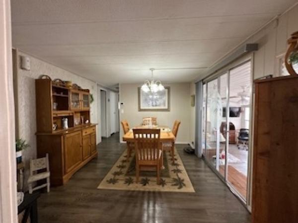 1978 HOME Manufactured Home