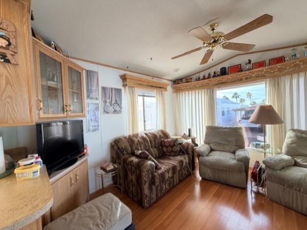 1992 Cavco Manufactured Home