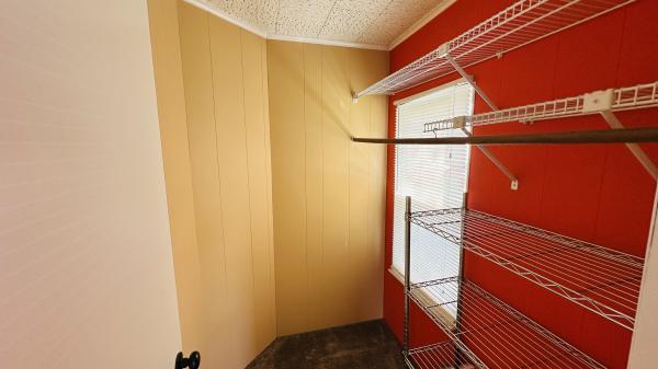 1986 TROP 1234567 Mobile Home
