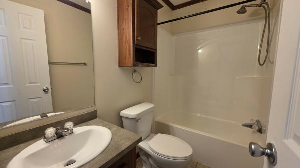 2011 Skyline F310C Mobile Home