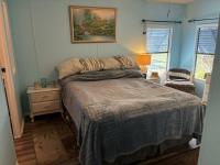 1989 BARR HS Manufactured Home