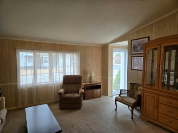 1989 Virginia Homes Park Avenue I Manufactured Home