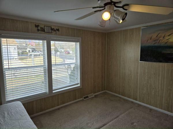 1989 Virginia Homes Park Avenue I Manufactured Home