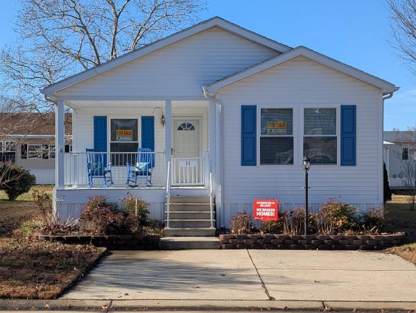 2004 BUCC Mobile Home For Sale