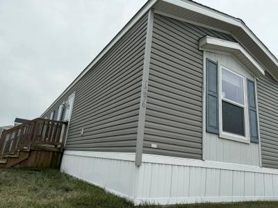 Mobile Home at 1296 Chalet St Newport, MI 48166