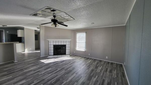 Photo 8 of 2 of home located at 1601 E Fm 1417 #14 Sherman, TX 75090