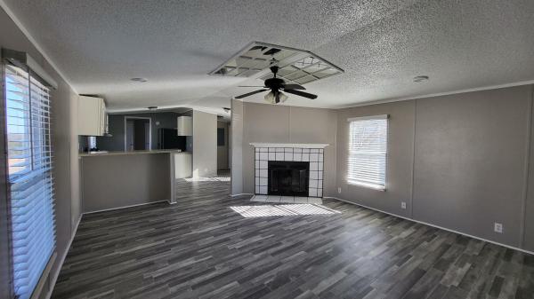 1993 Elliott Mobile Homes Solitaire Mobile Home