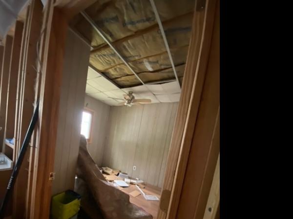 1975 Unknown Manufactured Home