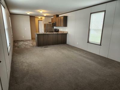 Photo 2 of 11 of home located at 67 Mockingbird Hill House Springs, MO 63051