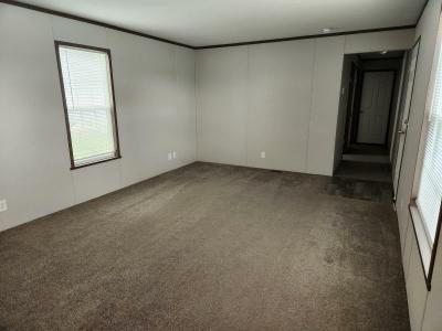 Photo 4 of 11 of home located at 67 Mockingbird Hill House Springs, MO 63051