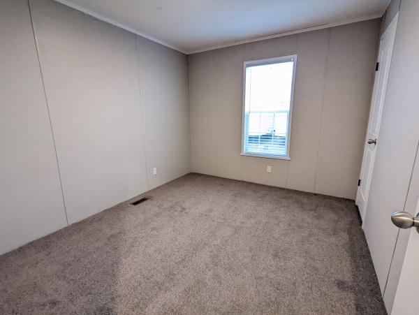 2022 Champion Redman Advantage II  Home