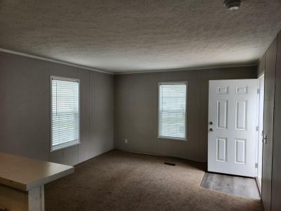 Photo 5 of 12 of home located at 210 Bobwhite Lane House Springs, MO 63051