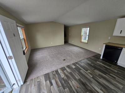 Photo 3 of 12 of home located at 6005 Frederick Romulus, MI 48174