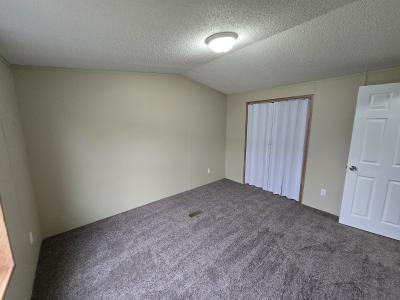 Photo 4 of 12 of home located at 6005 Frederick Romulus, MI 48174