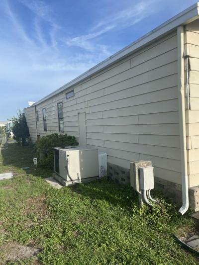 Photo 4 of 11 of home located at 4530 9th St E Lot #045 Bradenton, FL 34203