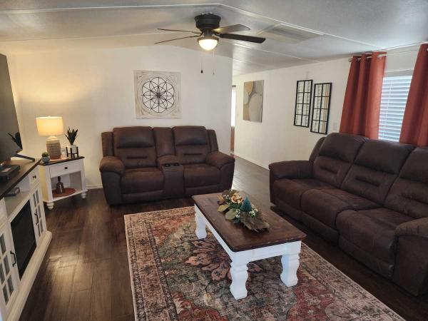 1987 Fleetwood Manufactured Home