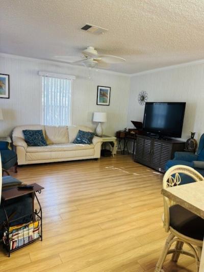 Photo 2 of 26 of home located at 258 Cherie Ln Vero Beach, FL 32962