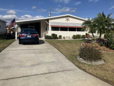 Photo 2 of 11 of home located at 584 Martinique Dr. Lot 329 Lake Wales, FL 33859
