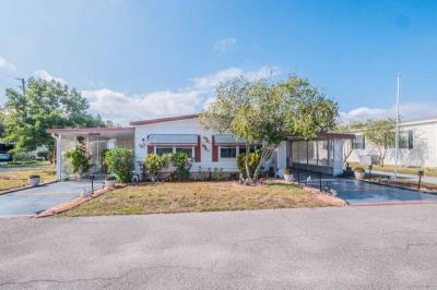 Mobile Home at 101 Lakeview Dr Leesburg, FL 34788
