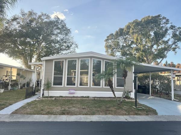 Photo 1 of 2 of home located at 307 Brewer Rd. Lakeland, FL 33813