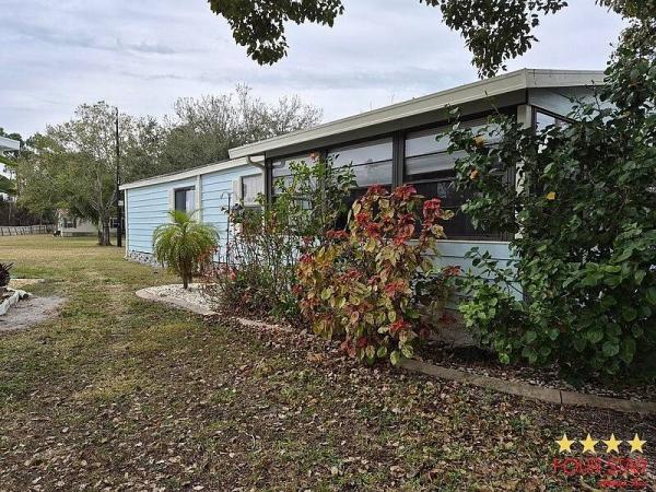 1985 CORO  Home