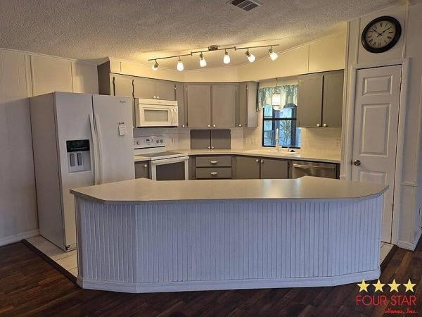 1985 CORO  Home