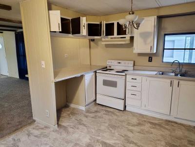 Photo 2 of 8 of home located at 5132 Winnebago Drive Indianapolis, IN 46241