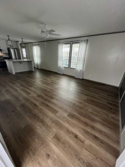 Photo 3 of 12 of home located at 1166 Lafayette Rd Medina, OH 44256