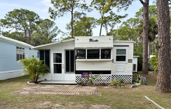 Photo 1 of 2 of home located at 1300 N River Road Lot E31 Venice, FL 34293