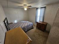 1999 Oakwood Manufactured Home