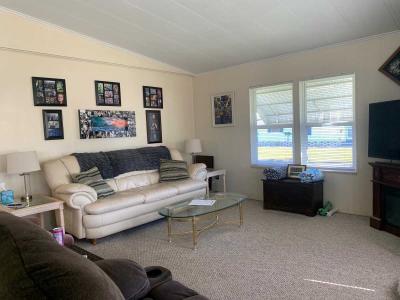 Photo 4 of 8 of home located at 300 Chives Sebring, FL 33872