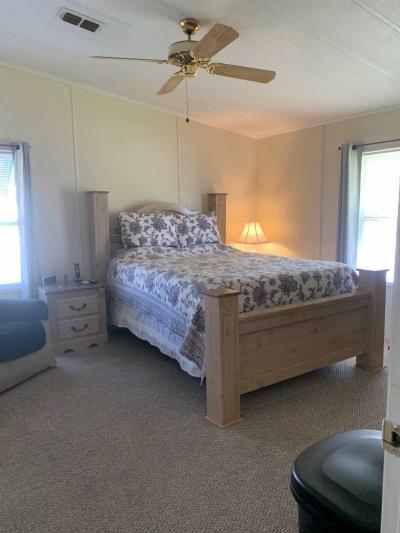 Photo 5 of 8 of home located at 300 Chives Sebring, FL 33872