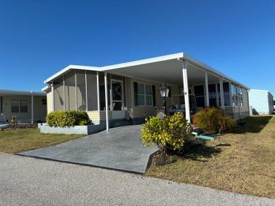 Photo 2 of 23 of home located at 1701 W Commerce Ave Lot #197 Haines City, FL 33844