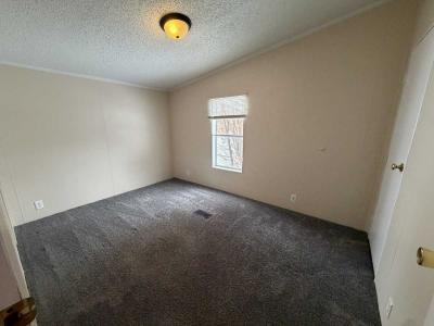 Photo 3 of 7 of home located at 137 Hunters Rill Lapeer, MI 48446