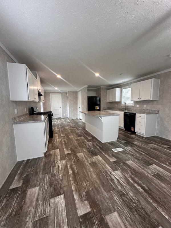 2025 Adventure Kalahari Mobile Home