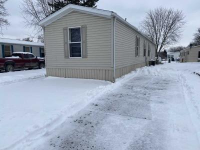 Photo 2 of 20 of home located at 1882 Stafford Ct Milford, MI 48381