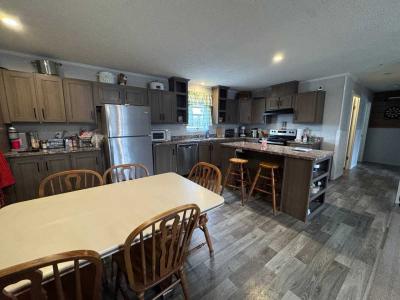 Photo 2 of 15 of home located at 2972 Estates Ct, Columbus, In 47201 Colombus, IN 47201