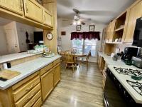 1990 Golden West Manufactured Home